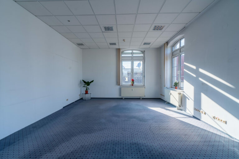 Businesscenter Schönebeck - Büroraumvermietung (Etage 2 - Raum 1) (2)